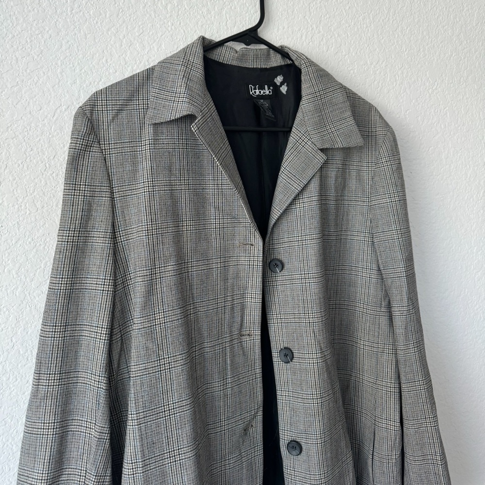 Gray Plaid Oversized Blazer - Picture 5 of 11